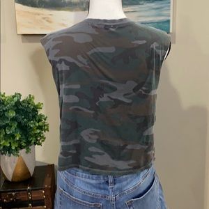Truly Madly Deeply Tops - Truly Madly Deeply camo print crop top Truly Madly Deeply Tops - Truly Madly Deeply camo print crop top